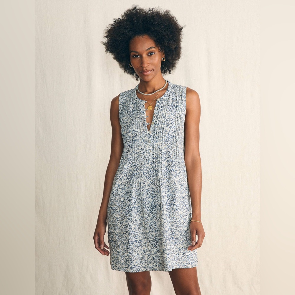 Faherty Blue and White Floral Sleeveless Mini Dress